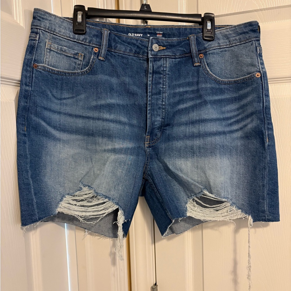 Old Navy High-Rise Curvy Denim Shorts
